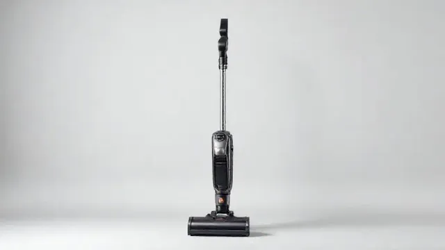 Aspirador de Pó Vertical Oster Duo Clean OASP651 é Bom? [Análise Completa e Sincera]